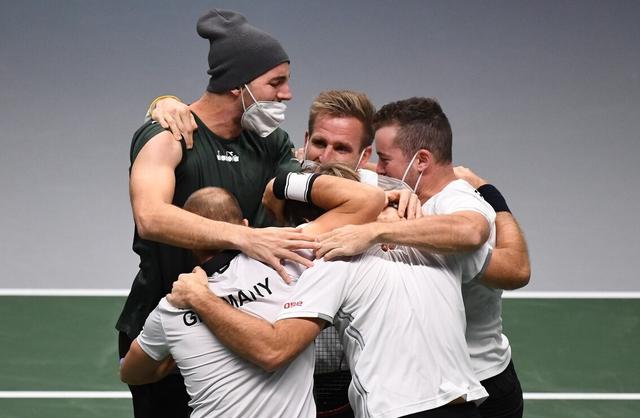 年终总决赛碾压戴维斯杯，梅德韦杰夫点燃赛场