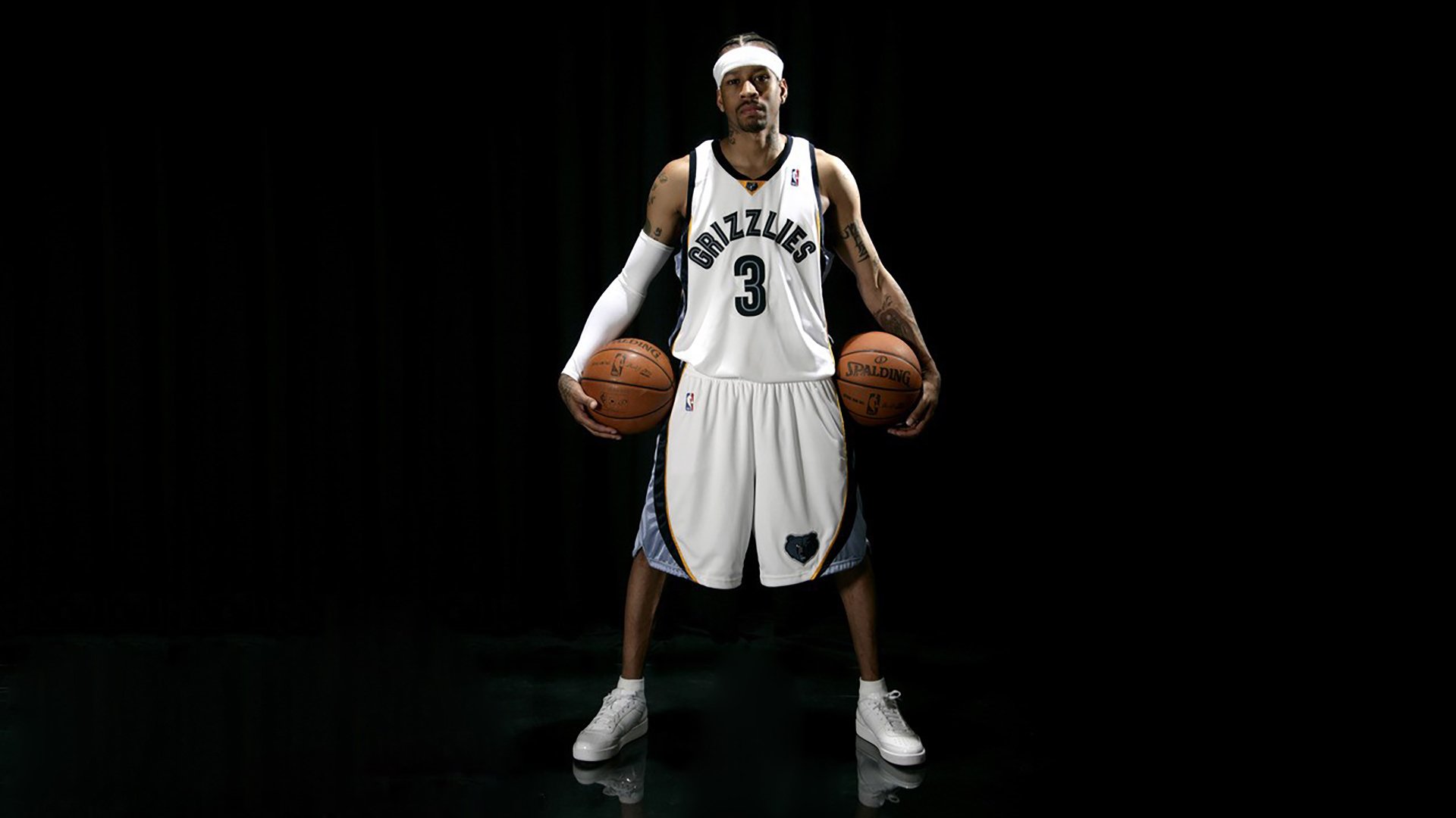 孤胆英雄与三分风暴，独行侠逆转鹈鹕，库里如何彻底击溃防线