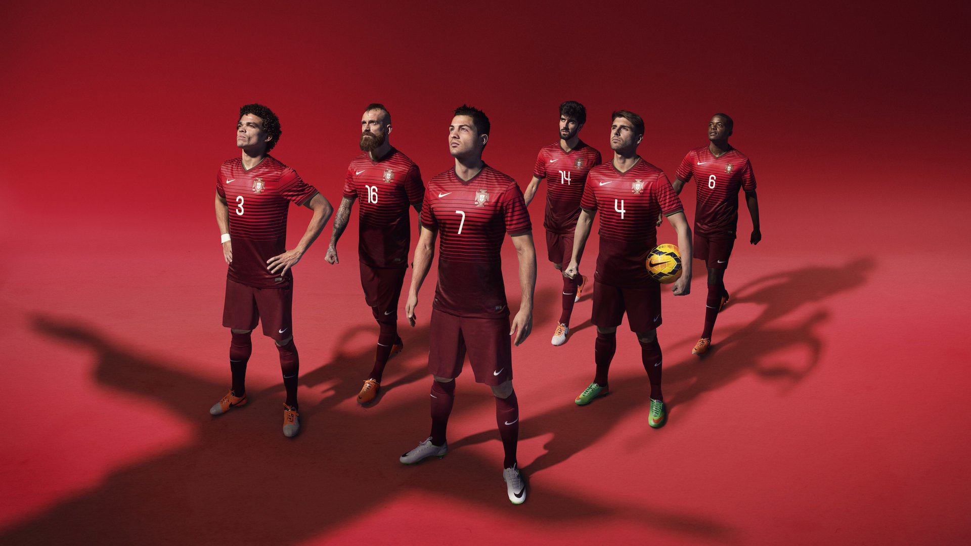 蒂亚戈一锤定音,曼联强势晋级终结勒沃库森神话